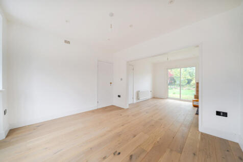 1364132-5-68e6525...