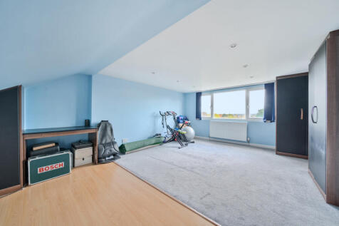 1375143-3-6909f38...