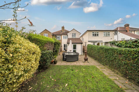 1374183-18-690dc3...