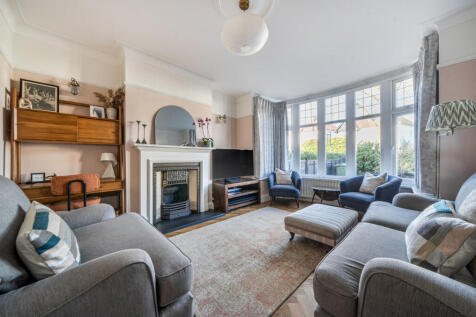 1383002-1-6920a41...