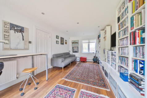 1364073-3-68ed8c8...