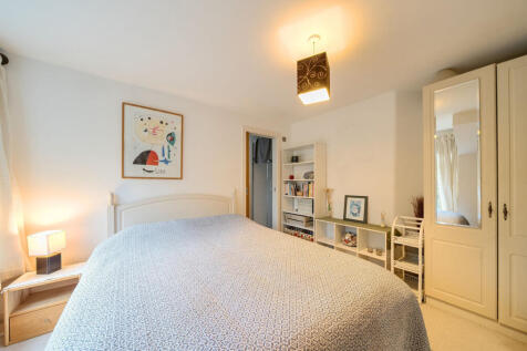 1383498-32-691f2c...