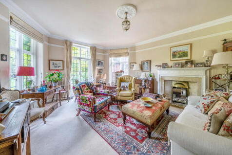 1359007-10-68dbee...