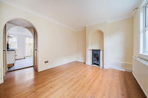 1361540-7-68de773...