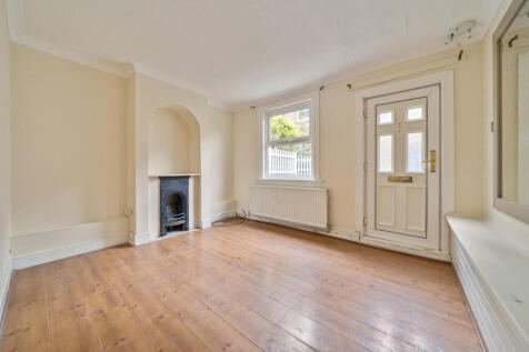 1361540-6-68de772...