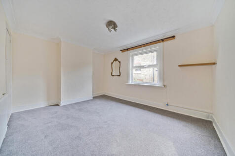 1361540-1-68de770...