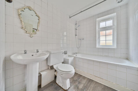 1361540-5-68de772...