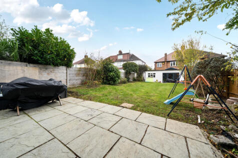 1372316-5-690b46d...