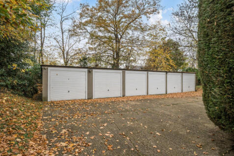 1374996-2-690dcfe...