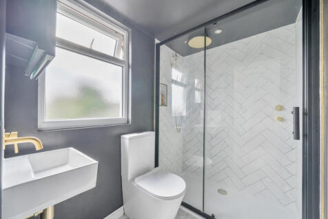 1382516-18-691b49...