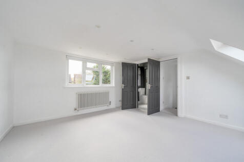 1382516-19-691b49...