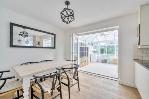 1382516-5-691b467...