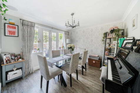 12-681b293ed9d06-...