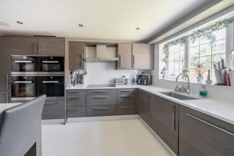 5-681b28dd52596-1...