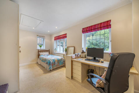 1384081-13-693197...