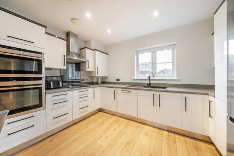 1388266-15-694022...