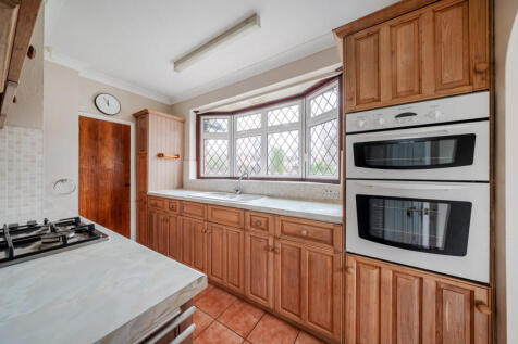 1386746-8-6943f3a...