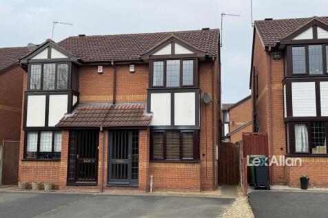 Diamond Park Drive Stourbridge 2.jpg