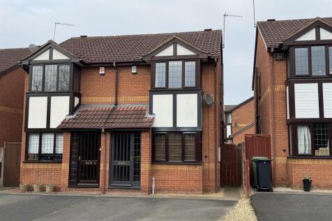 Diamond Park Drive Stourbridge 1.jpg