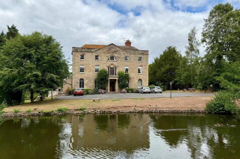 Broome House Worcestershire 1.jpg