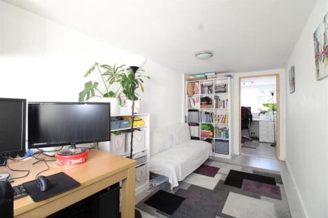 Property Image 16