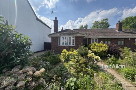 Bridle Road Wollaston 2.jpg