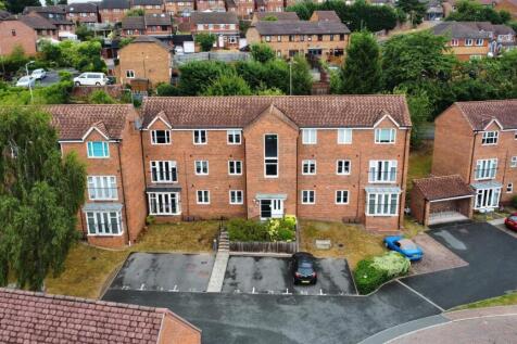 Guardians Walk Wordsley 1.jpg