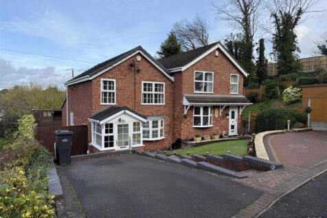 Bagnall Walk Brierley Hill 1.jpg