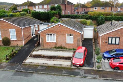 Laburnum Close Kinver 2.jpg