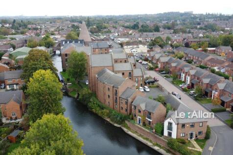 Argyle Close Wordsley 2.jpg