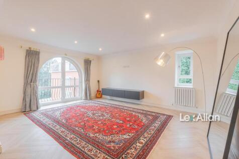 Oldnall Road Kidderminster