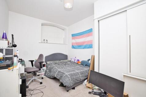 Picture 10