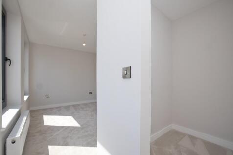 Plot 8