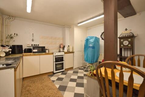 Flat 1