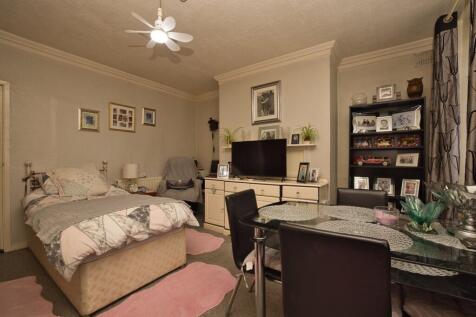 Flat 2