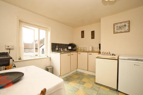 Flat 4