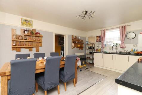 Flat 1