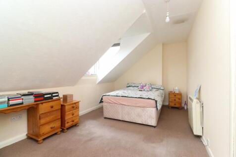 Top Floor Flat