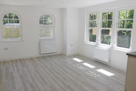 5 bridge house loung