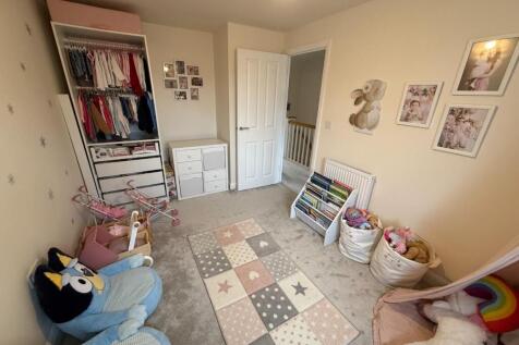Bedroom 2a.JPG