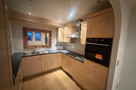 KITCHEN.jpeg