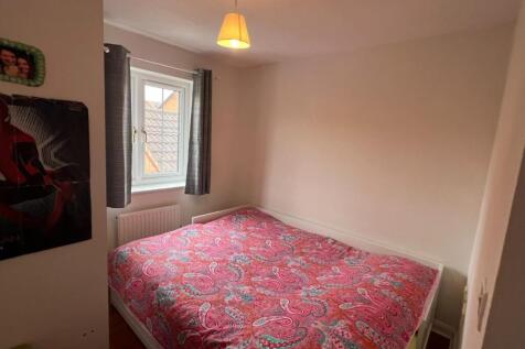 Wolfscote Lane Bedroom2.JPG
