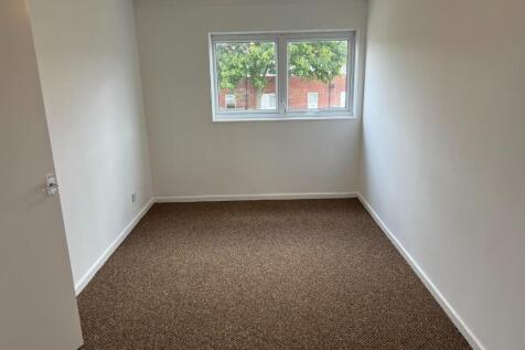 Drovers Croft 47 Bedroom.JPG