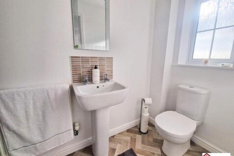 En-suite shower room