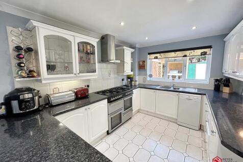 Kitchen/ Breakfast/ Dining Room