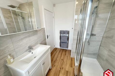 En-suite shower room