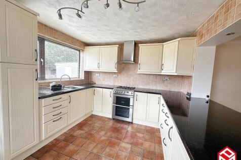 Open Plan Kitchen/ Dining Room