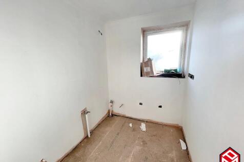 Utility / Cloakroom