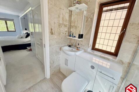 En-suite shower room