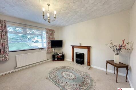 Sitting / Dining Room